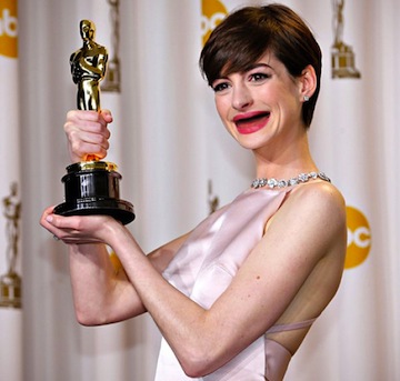 f50d906dc2dee3e3efb73c1129961ce7-anne-hathaway-without-teeth
