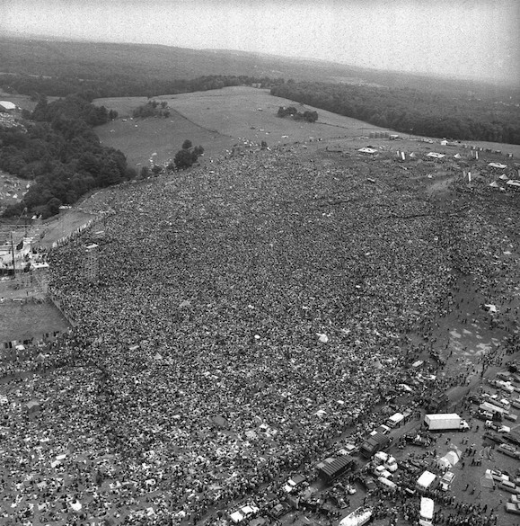 Funny, this Woodstock crowd of 500,000 doesn't look that much smaller than the Royals rally